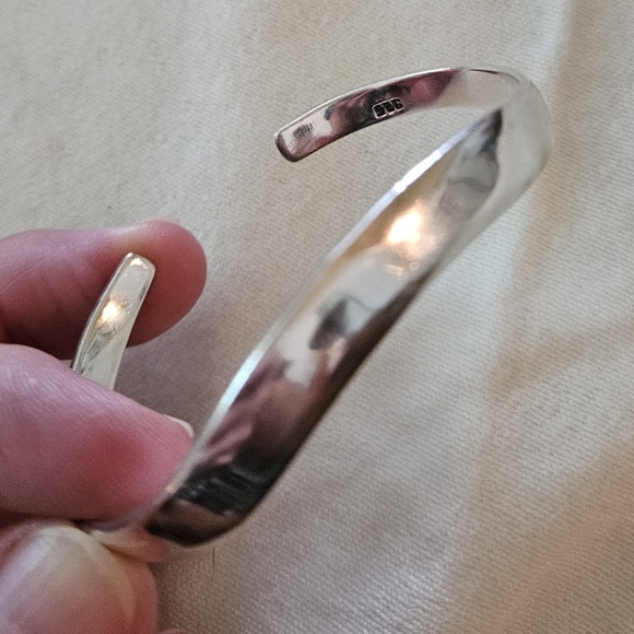 Vintage Sterling Silver cuff - Picture 6 of 7